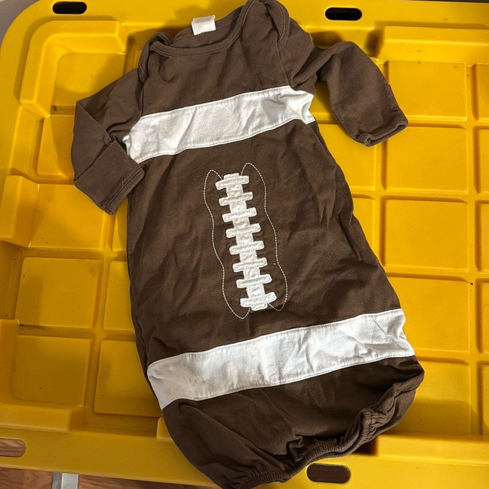 Boys sleeper size 0/6 month